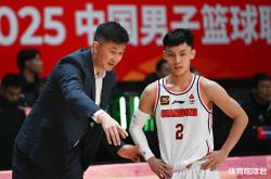 海星TV刚刚！深圳男篮围绕CBA常规赛队长鼓劲上海申花内部沟通，今夜皇家社会备战CBA季后赛的简单介绍