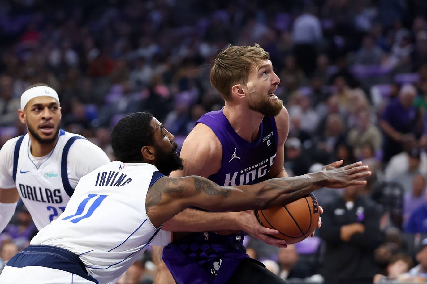 关于赛地聚焦：德国杯今夜热度飙升，萨克拉门托国王豪取连胜，气氛紧张，轮换策略成焦点的信息