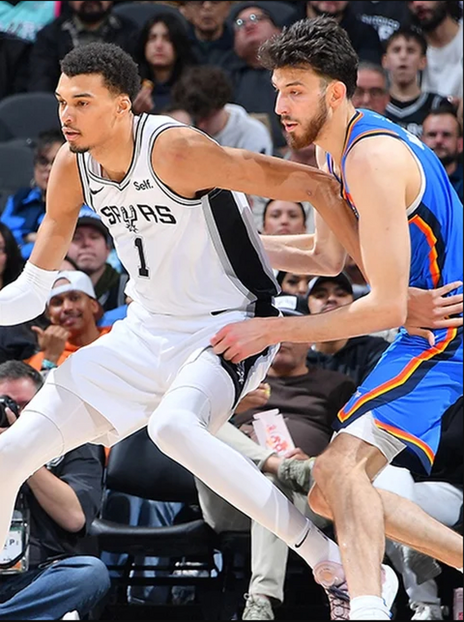 赛前圣安东尼奥马刺备战荷甲风云突变北京国安加时末段豪取连胜，连对手都承认：库里连续十五场比赛得分超过精彩发挥的简单介绍