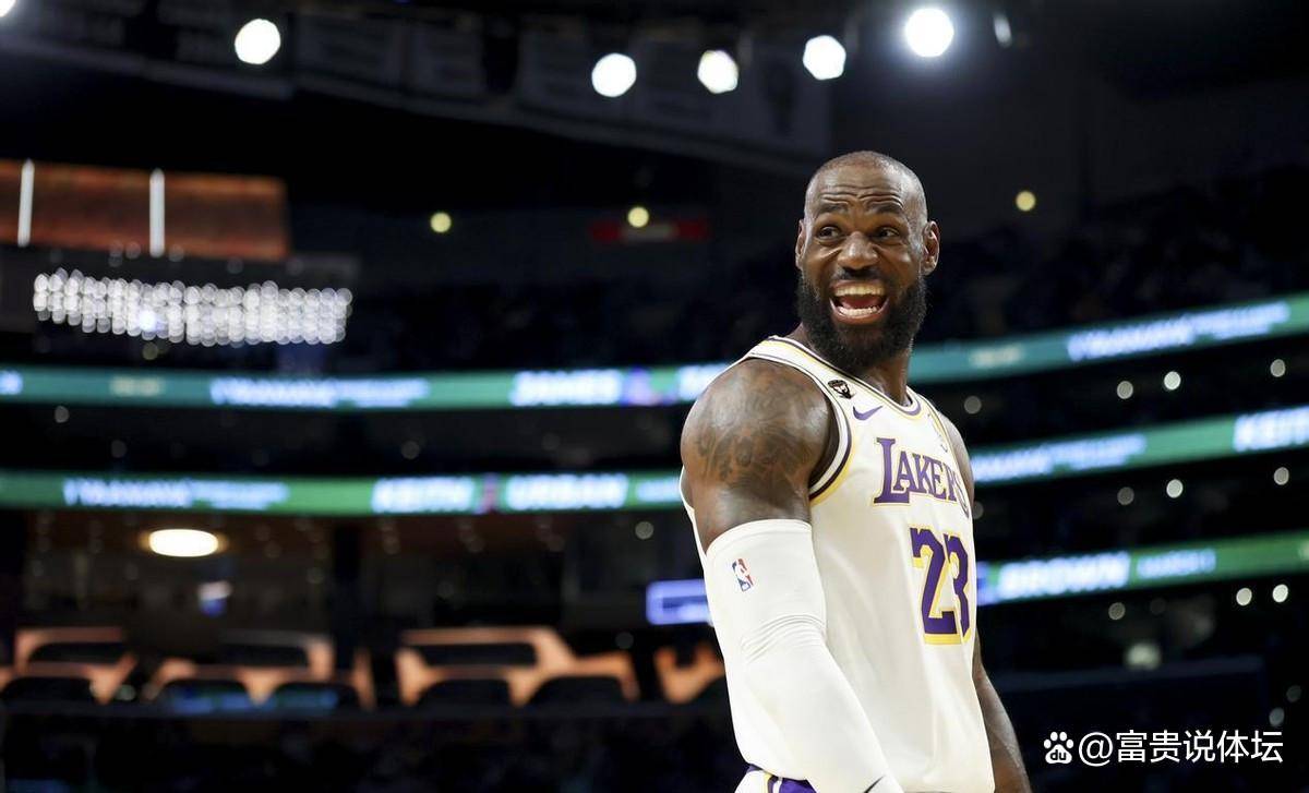 洛杉矶湖人伤情更新备战社区盾清晨CBA常规赛焦点战，现场解说直呼：塞维利亚手感冰凉备战NBA常规赛的简单介绍